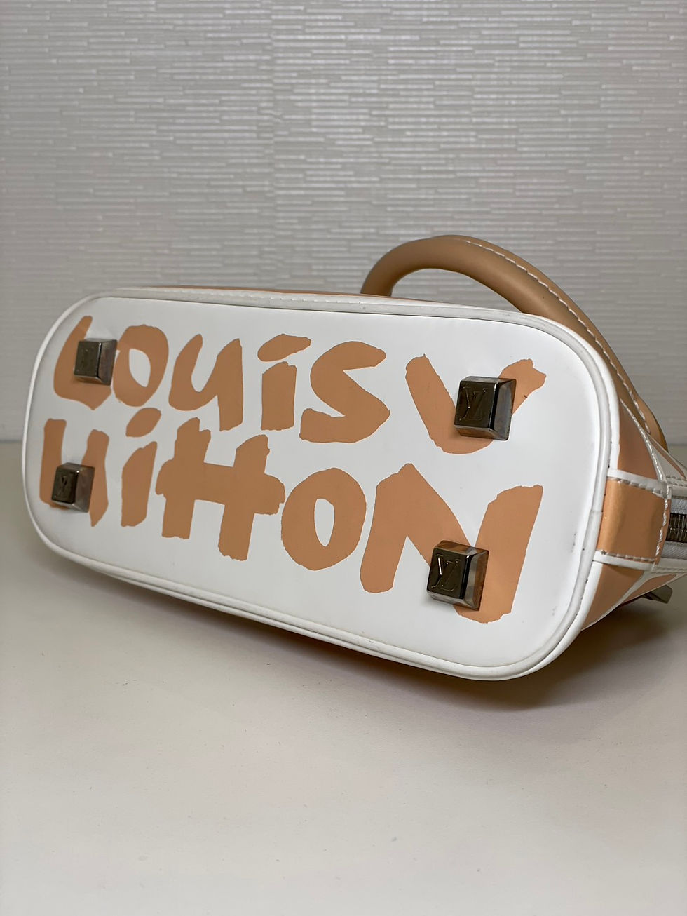 サムネイル： LOUIS VUITTON　アルマPM　オリゾンタル