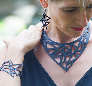 ARTcycle Bali upcycle jewellry and bags