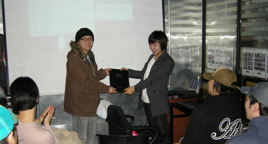 박수영7.png