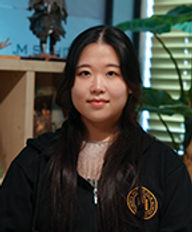 "학원에서 주는 지식을 모두 흡수하여 저만의 VR세상을 만들어 나가고 싶습니다."