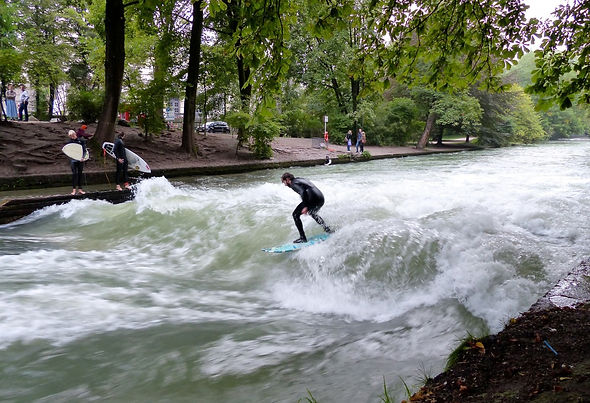 travel_river_germany_munich_bavaria_euro