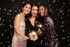 happy-young-multicultural-girlfriends-in-nice-outf-2026-01-08-23-22-21-utc.jpg