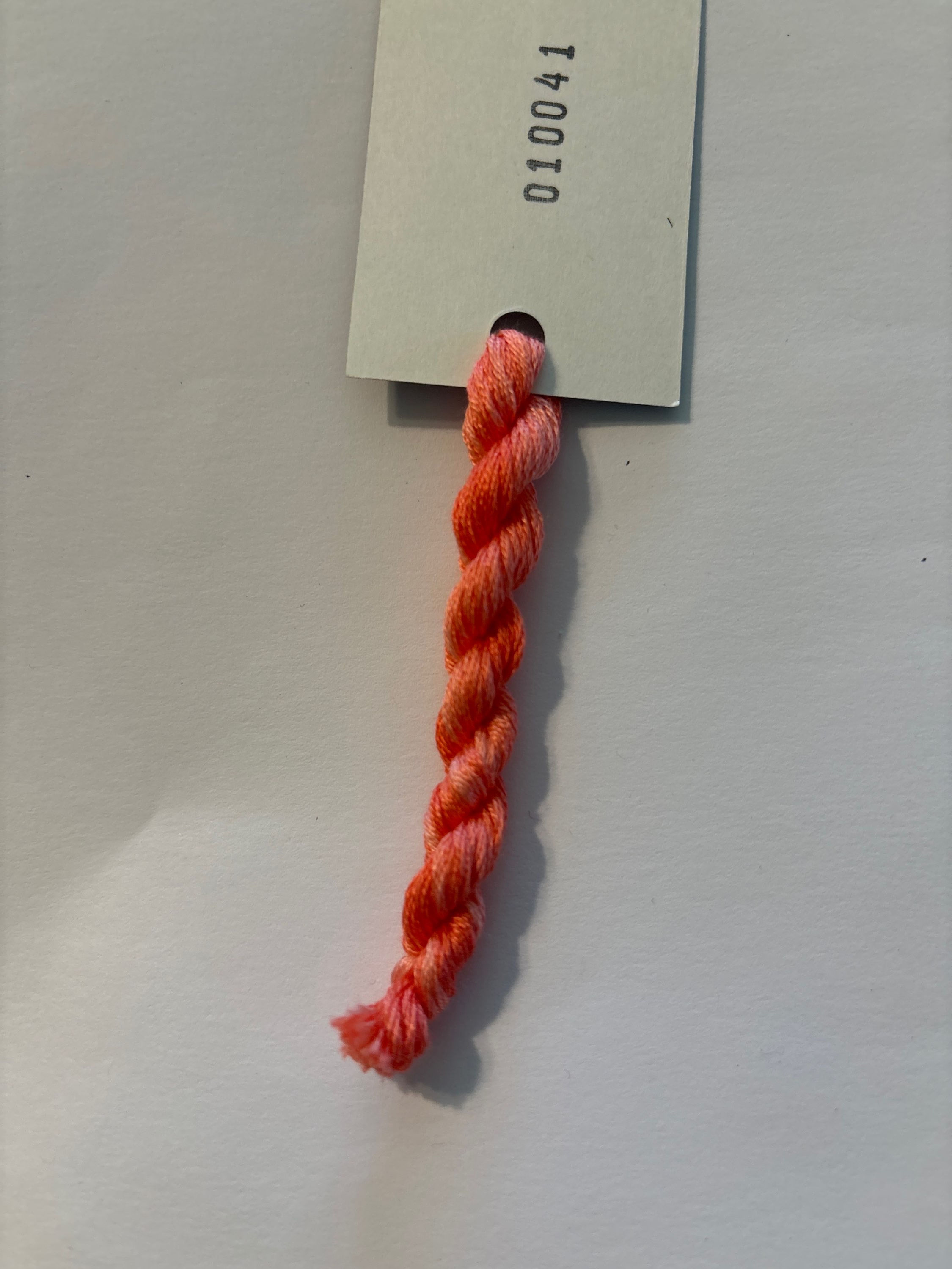 010041 DEEP CORAL Threadworx Floss 5 yards