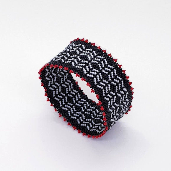 Thumbnail: Geometric Chevrons Bangle