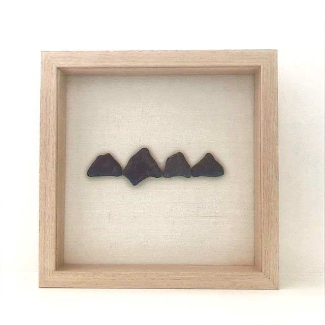 S. MountAin Beach Rock Art