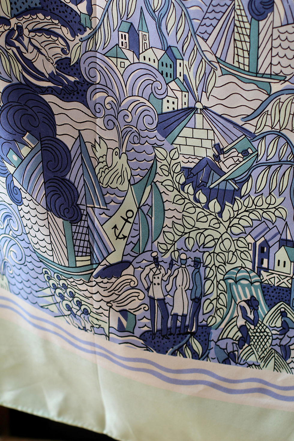 Thumbnail: Carré de soie Raoul Dufy