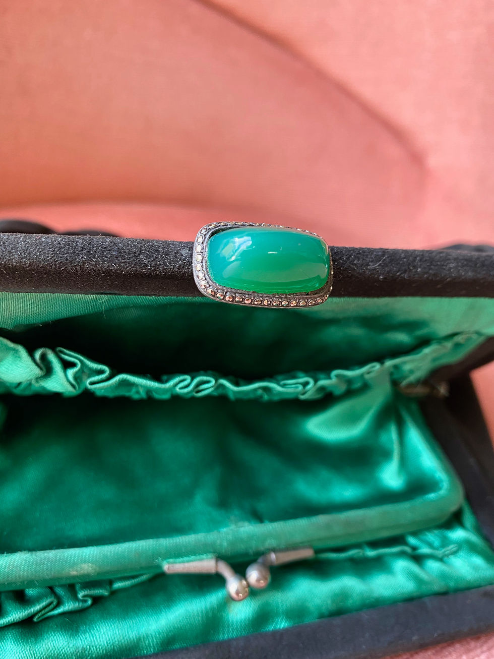 Thumbnail: Sac en veau velours, pierres marcassites & agate c.20/30
