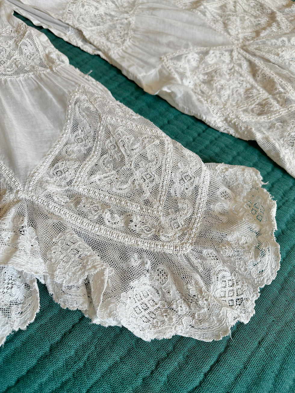 Miniature : Culotte fendue antique coton & dentelle c.1900 - XS/L