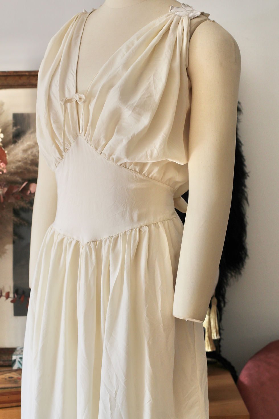 Miniature : Nuisette longue en soie ivoire c.1930 - L/XXL