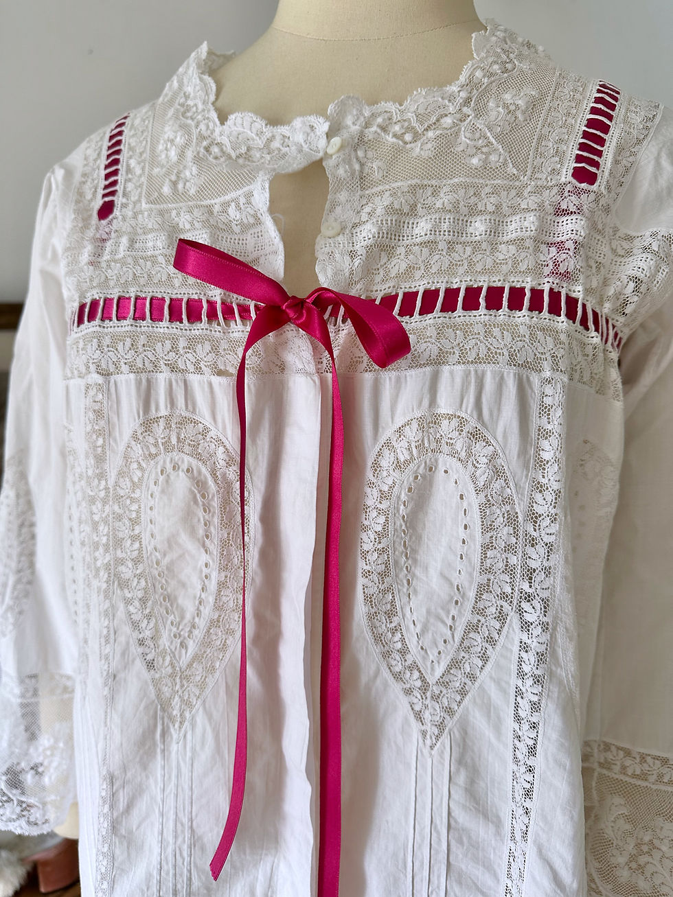 Thumbnail: Chemise antique c. 1900 - French antique edwardian corsage