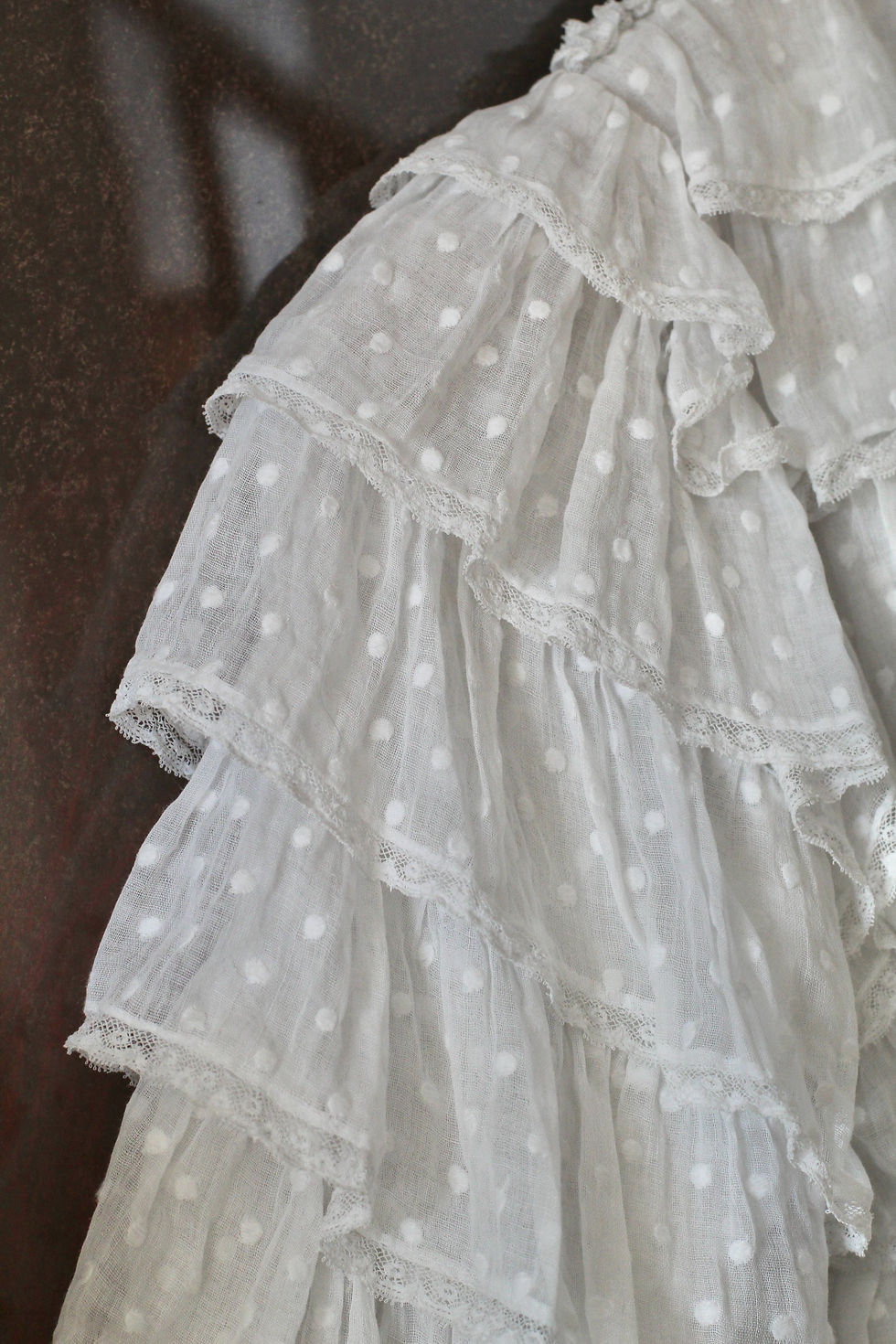 Miniature : Corsage antique c.1900 en coton plumetis