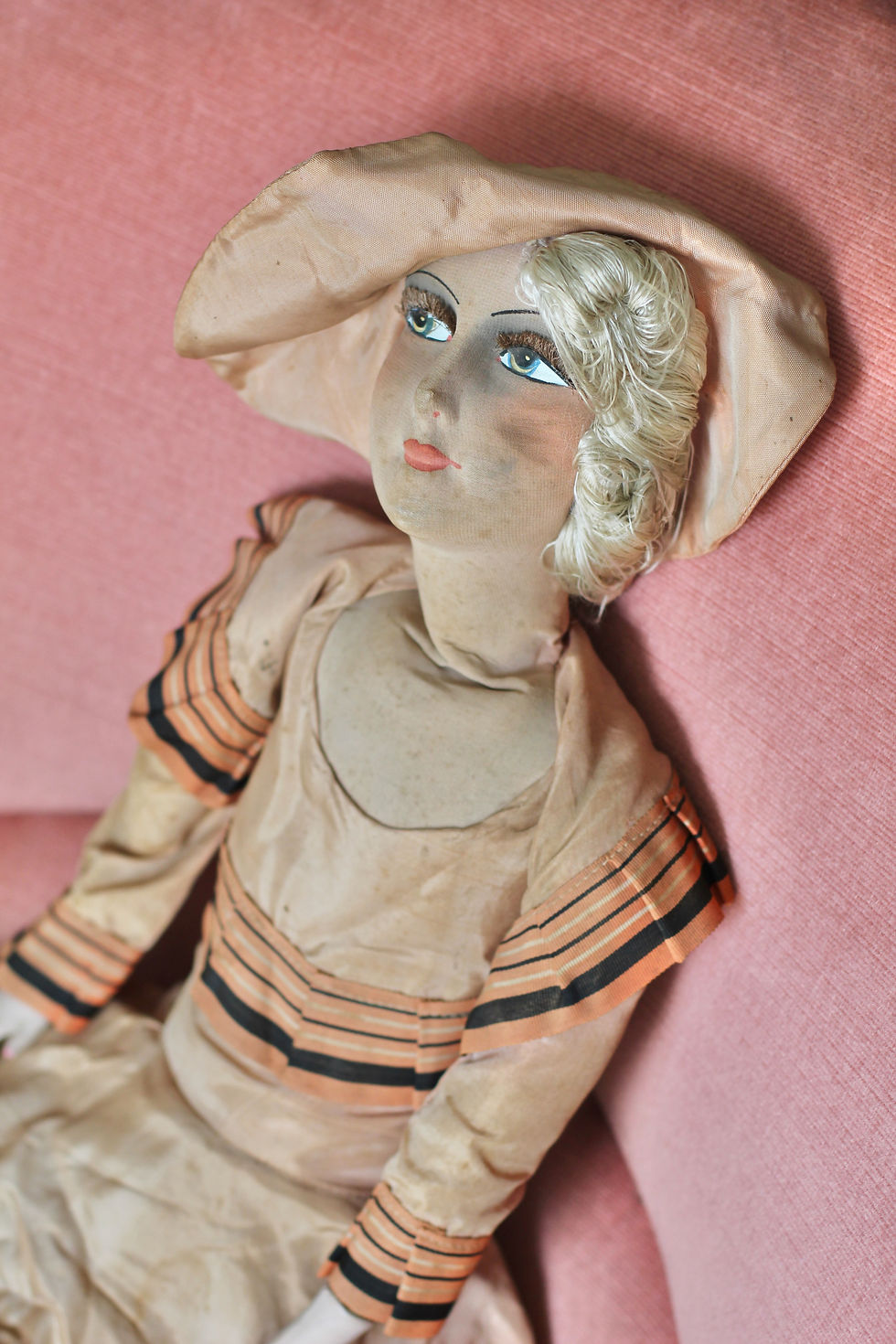 Thumbnail: RARE ! Poupée de salon - French Boudoir doll - 1930