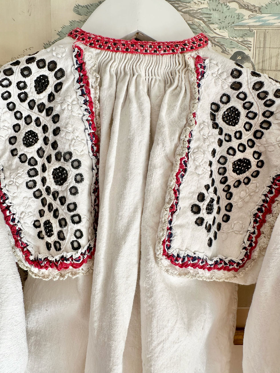 Miniature : Blouse roumaine vintage brodée c. 1930 -  T.XXS/XS