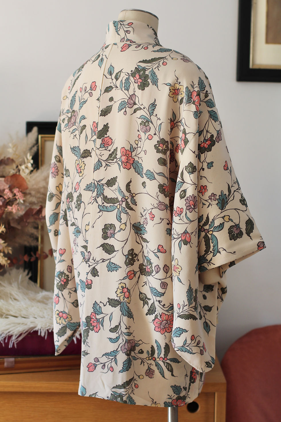 Thumbnail: Haori à fleurs c.1950/60