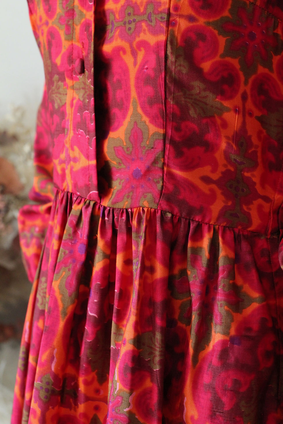 Miniature : Robe en soie c.1970 - T.XS