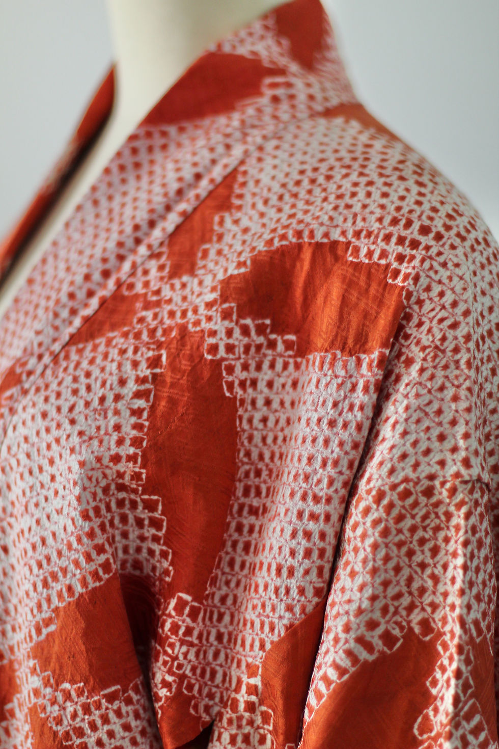 Miniature : Haori long en soie shibori c.1960 - T.U