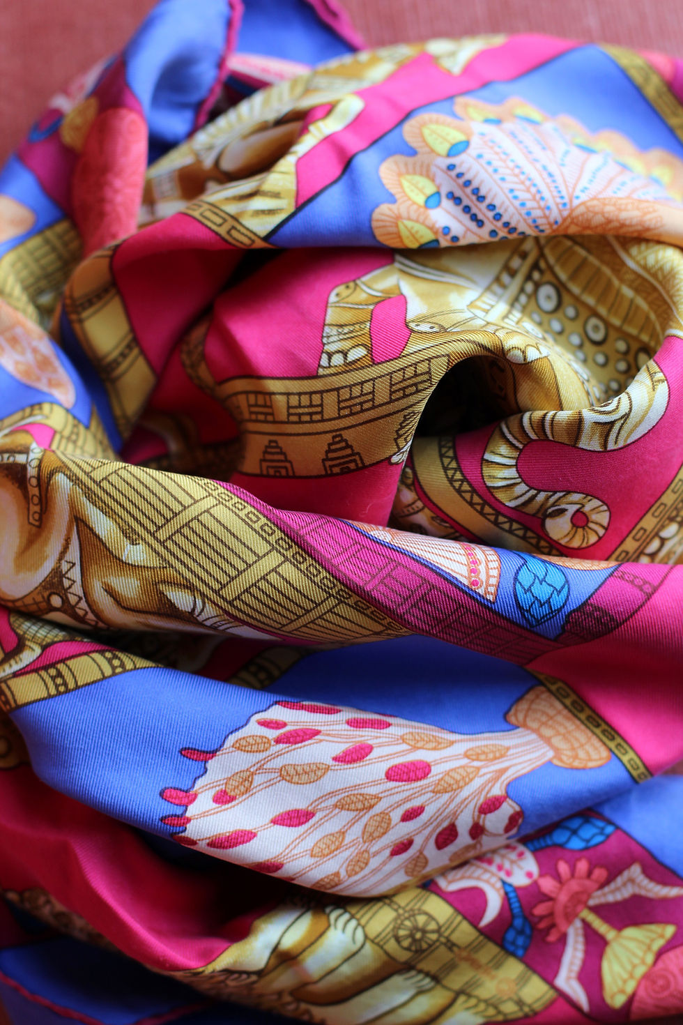 Miniature : Carré de soie Hermès - Torana