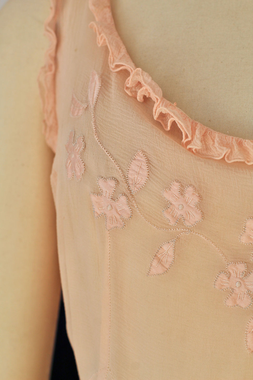 Miniature : Robe / Nuisette longue en mousseline de soie & broderies c.1930 - T.M/XL