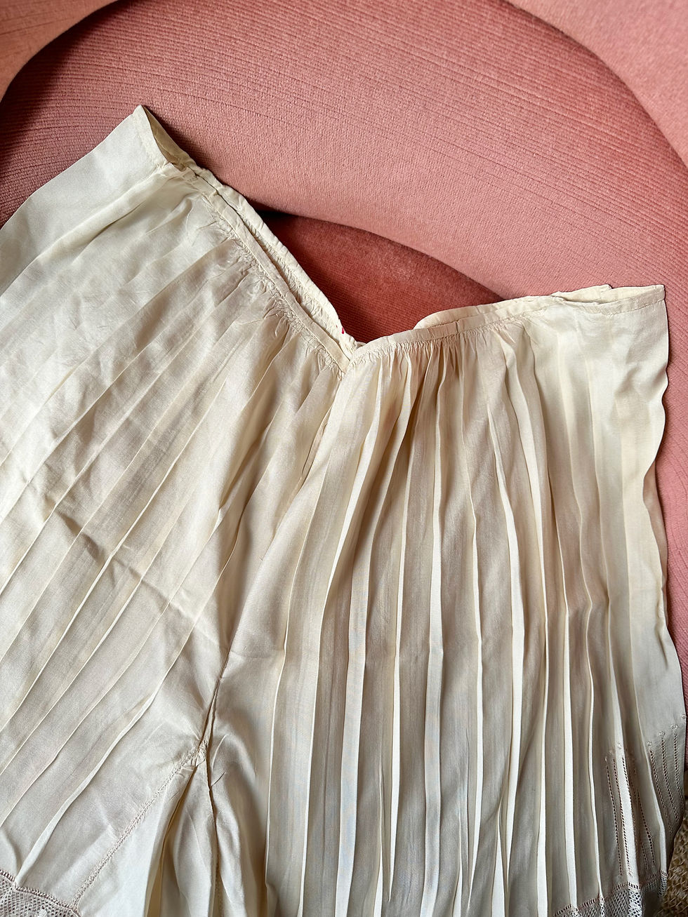 Miniature : Short plissé soie ivoire c.1920 - T.L/XL