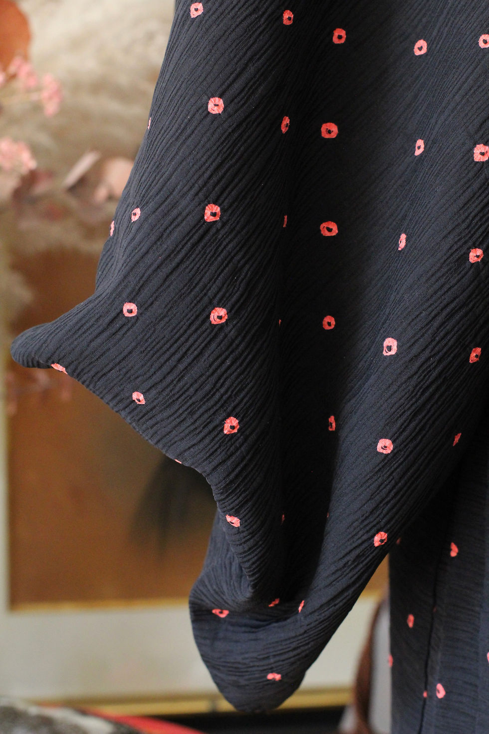 Thumbnail: Haori en soie noir & Shibori rose corail c.1950/60
