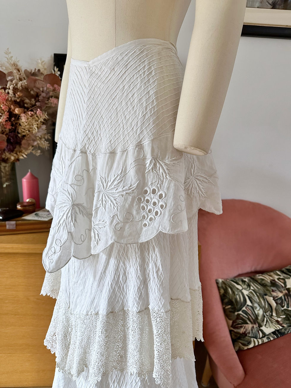 Thumbnail: RARE ! Jupe antique c.1908 - Edwardian wedding skirt