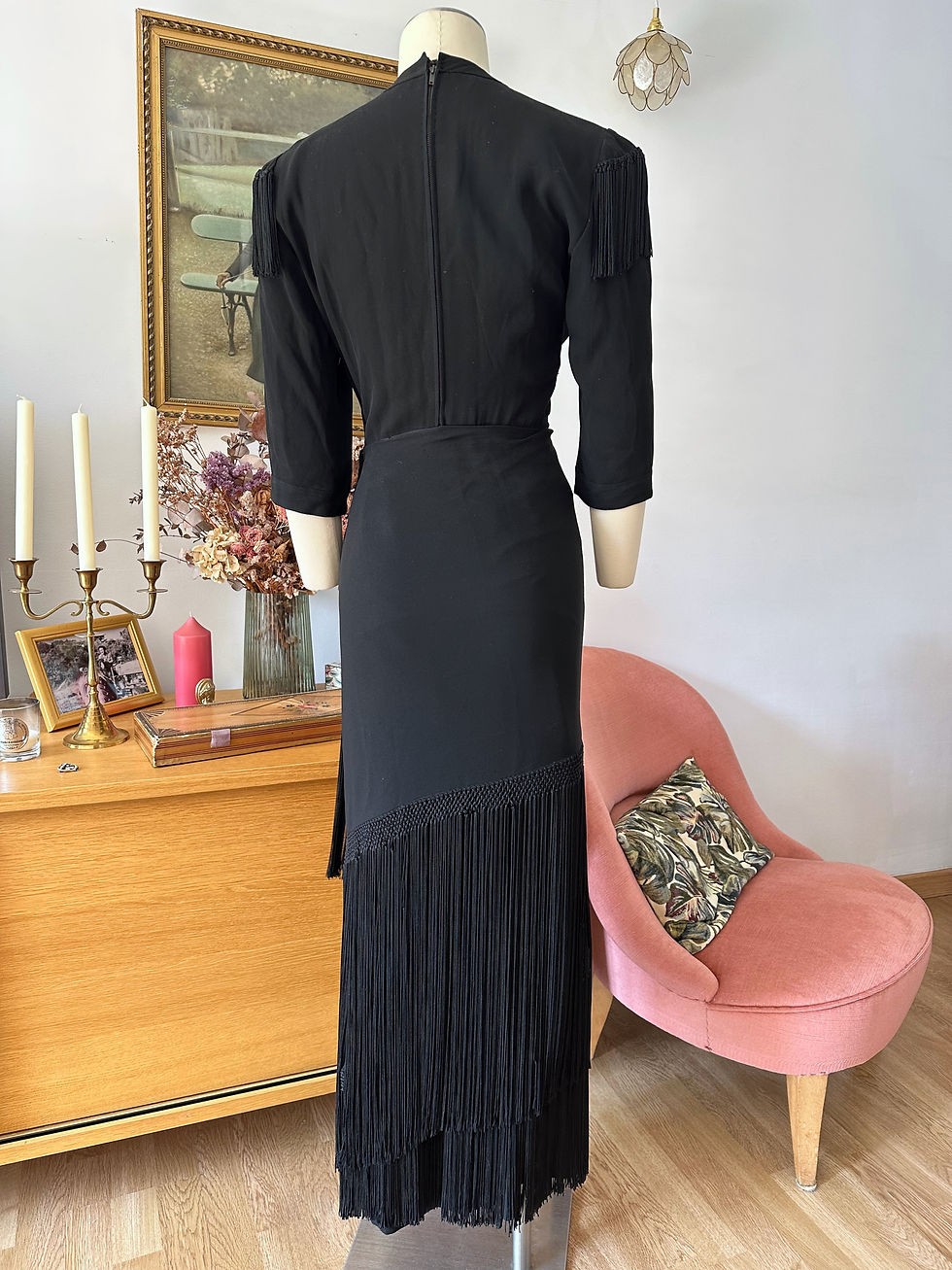 Miniature : Robe en crêpe noire des années 30/40 - T.XS