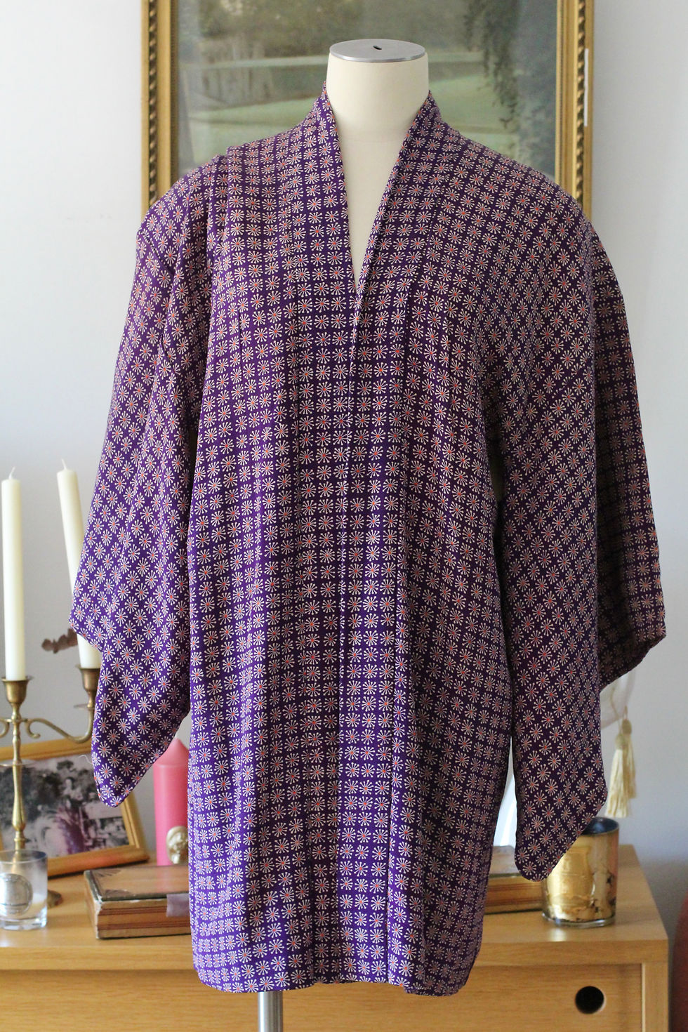 Thumbnail: Haori violet, rouge & blanc en soie c.1950/60