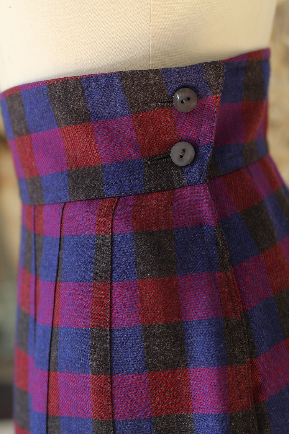 Thumbnail: Jupe-culotte Guy Laroche - T.L