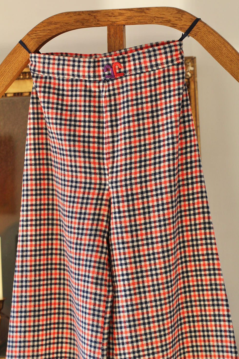 Thumbnail: Pantalon en laine des années 70