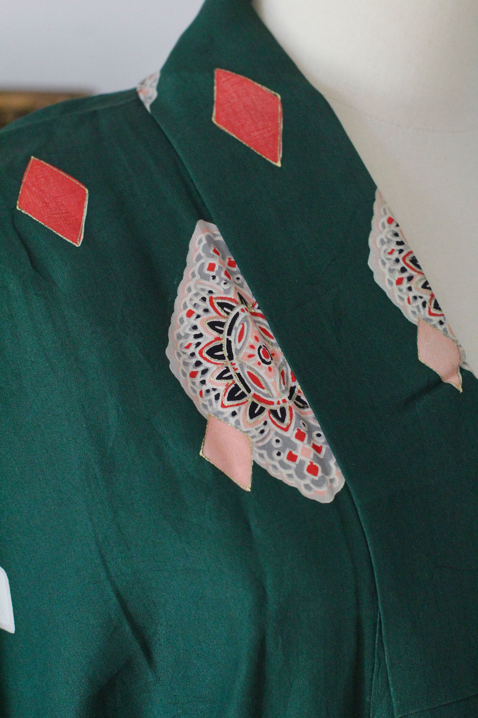 Thumbnail: Kimono antique en soie c.1910