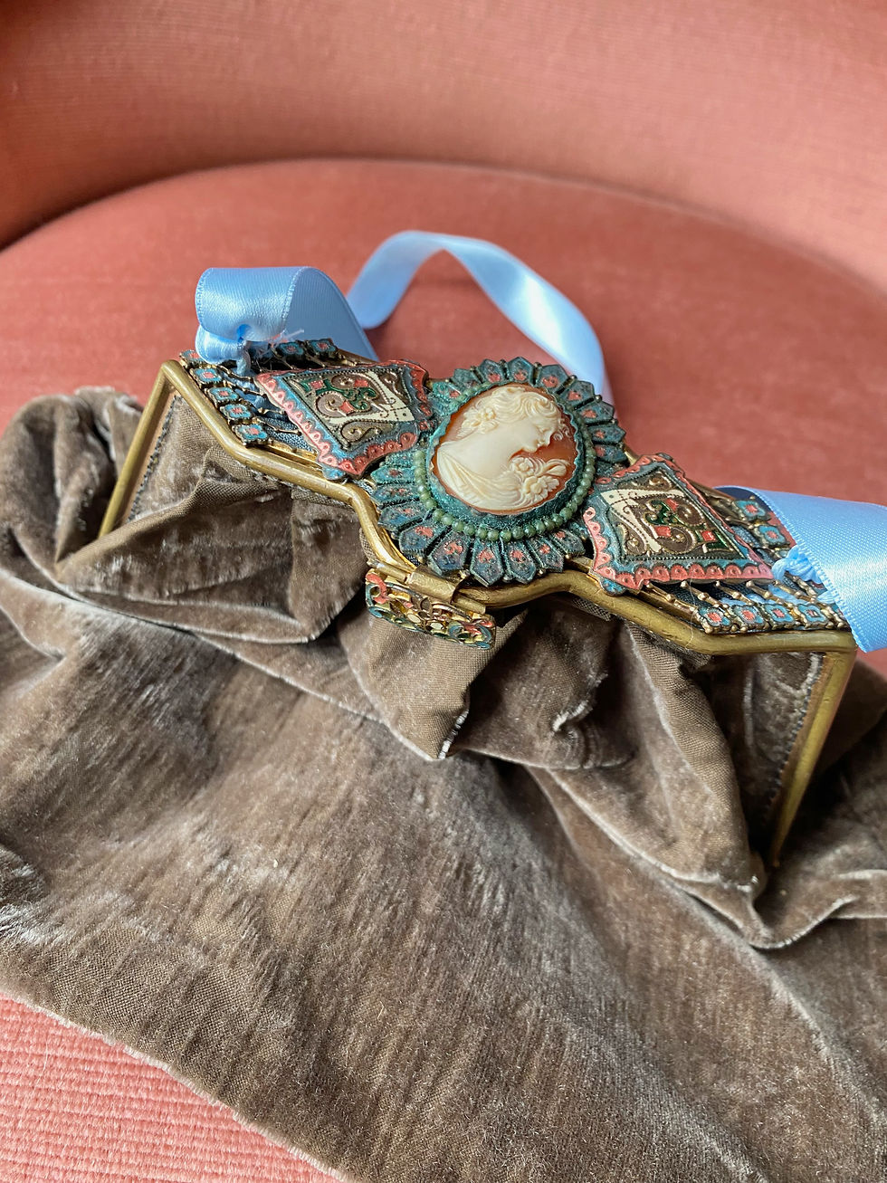 Miniature : RARE - Sac en velours de soie début XXème