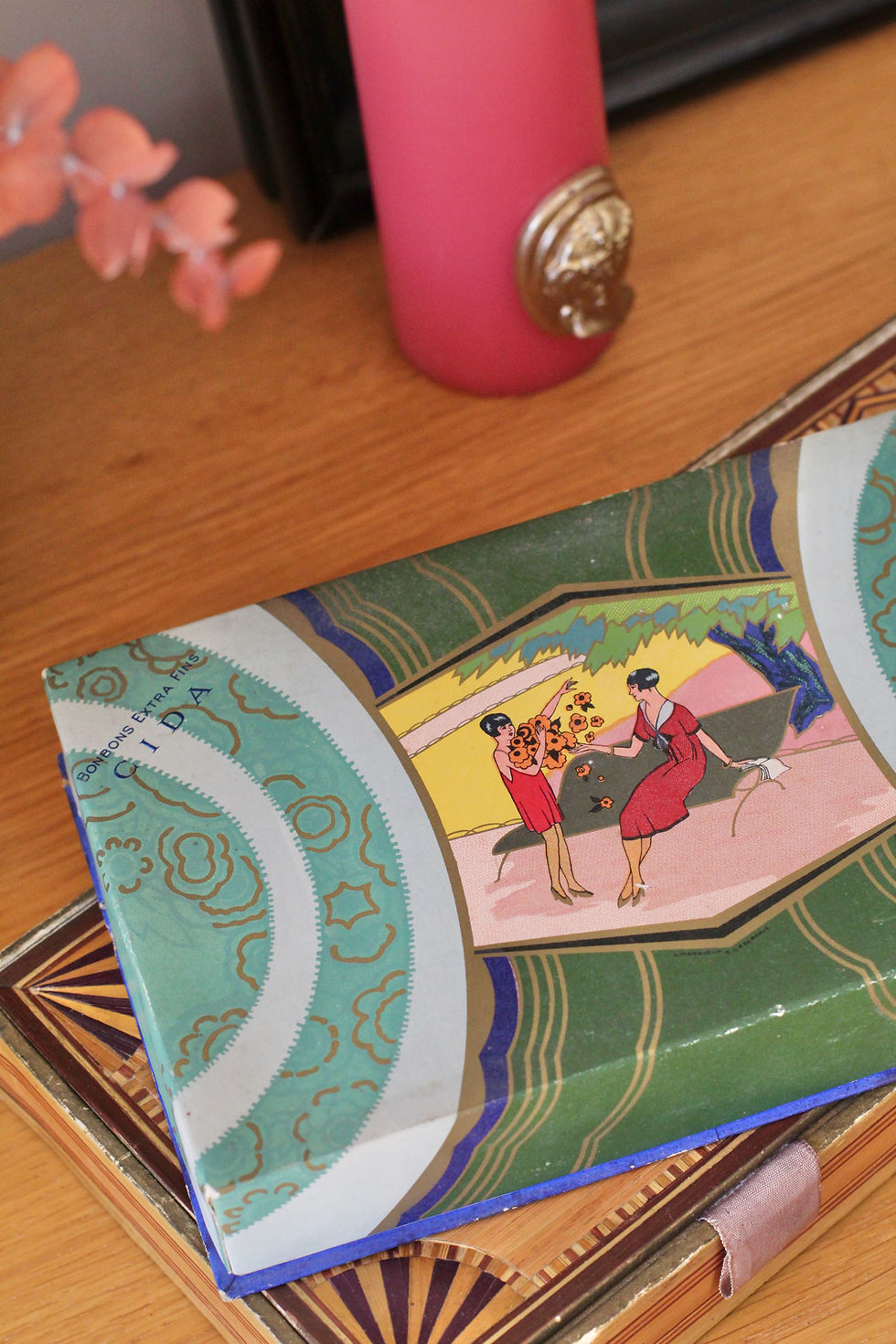 Miniature : Boîte à bonbons Art Déco c.1925