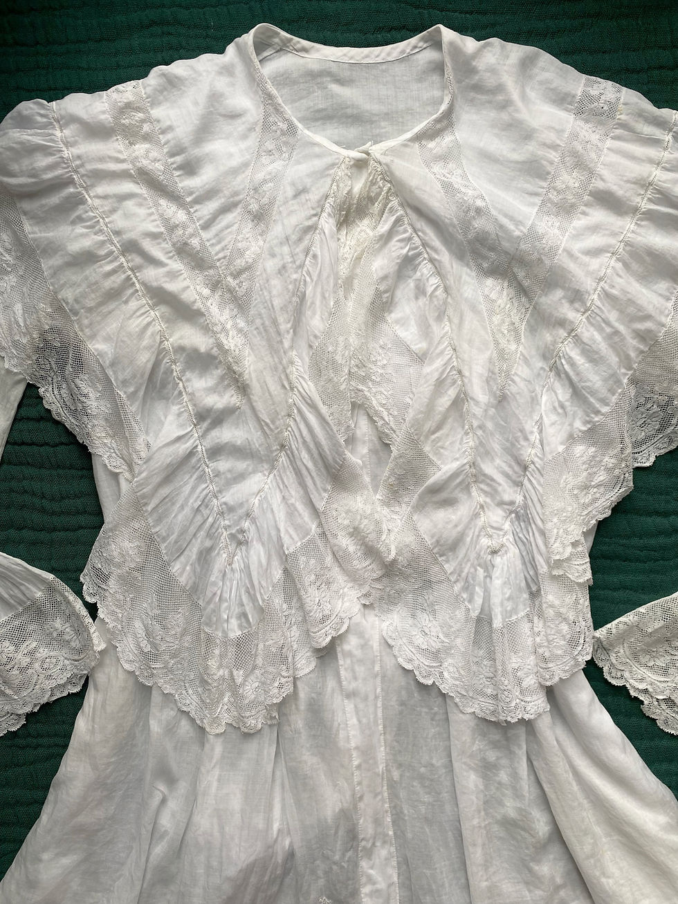 Miniature : Chemise antique en coton & dentelle de Valenciennes - T.XS