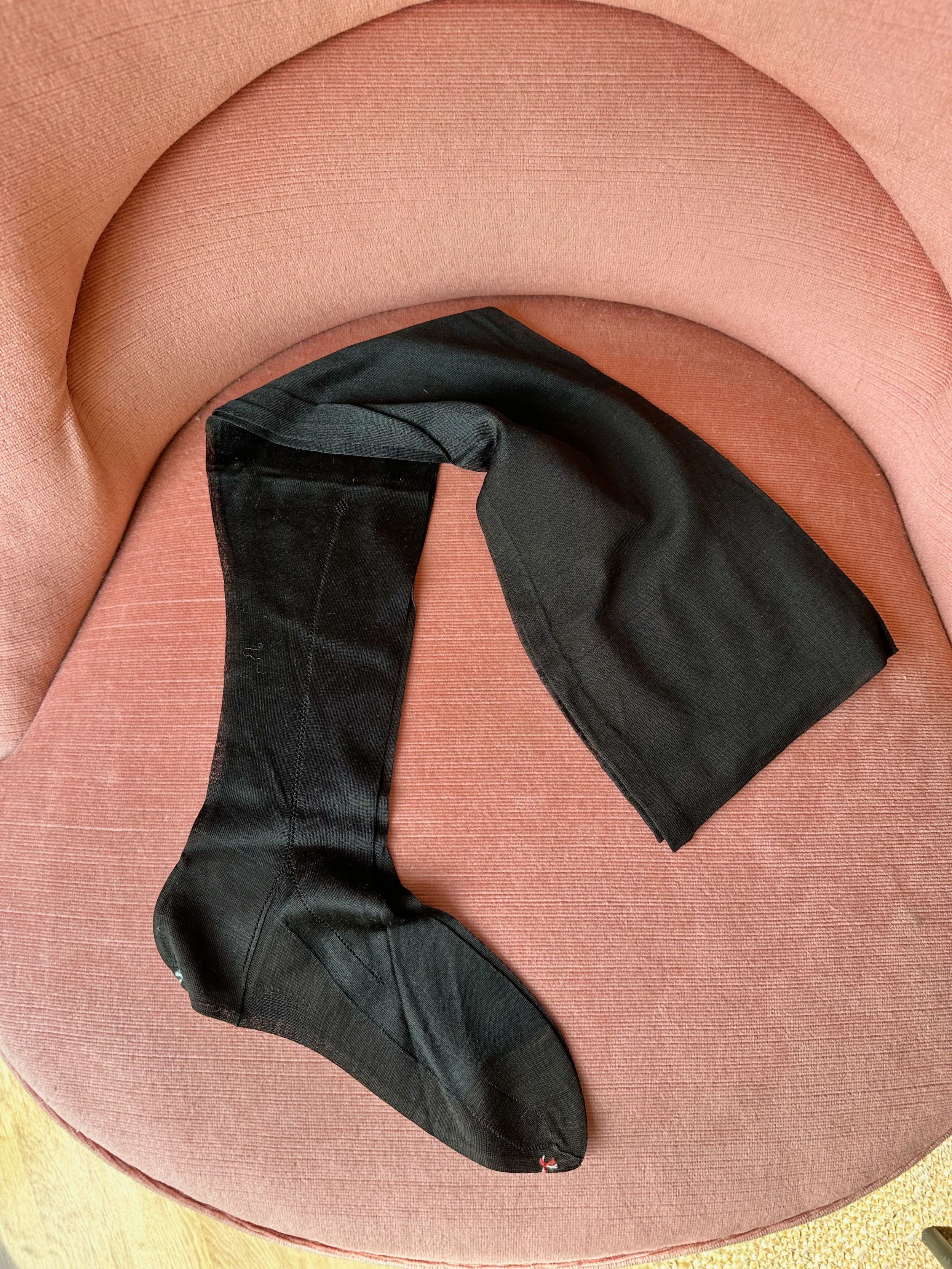 Bas antique en soie neufs c.1900