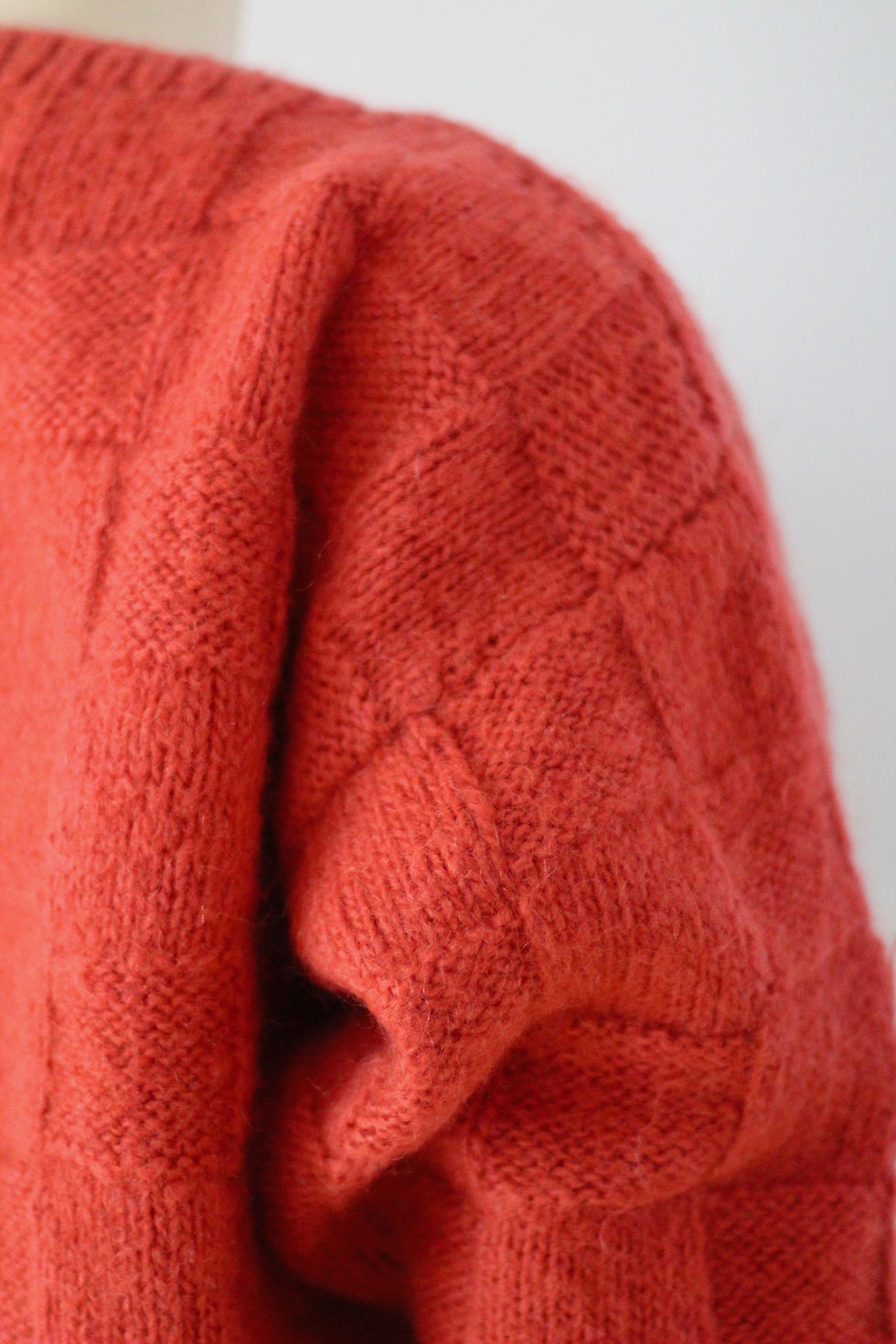 Thumbnail: Pull en laine tricoté main - Terre de sienne - XS/L