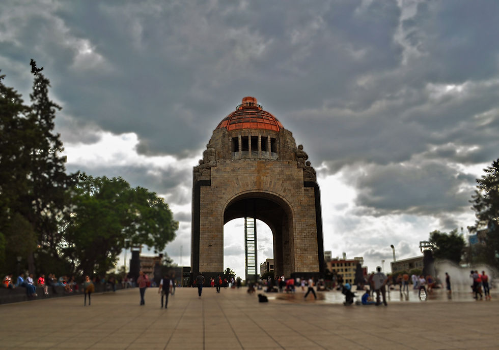 Monumento a La Revolucion