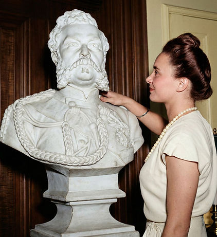 19470417-WEB-Abigail-Kawanankoa_colorized.jpg