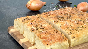 Focaccia med løg
