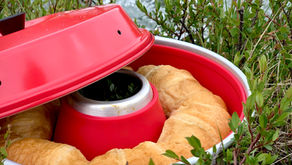 Croissanter med marcipanremonce og chokolade