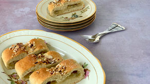 Gammeldags gærkringle med stikkelsbær