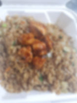 Arroz Frito de Salmón