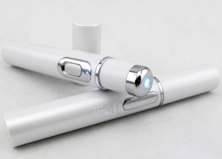Blue Light Acne Pen Detail