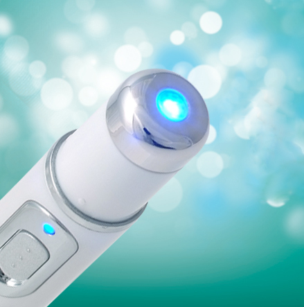 Blue Light Acne Clearing Pen