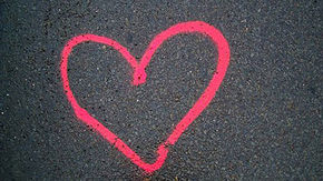 4 Ways Love Can Help Grow Your Business