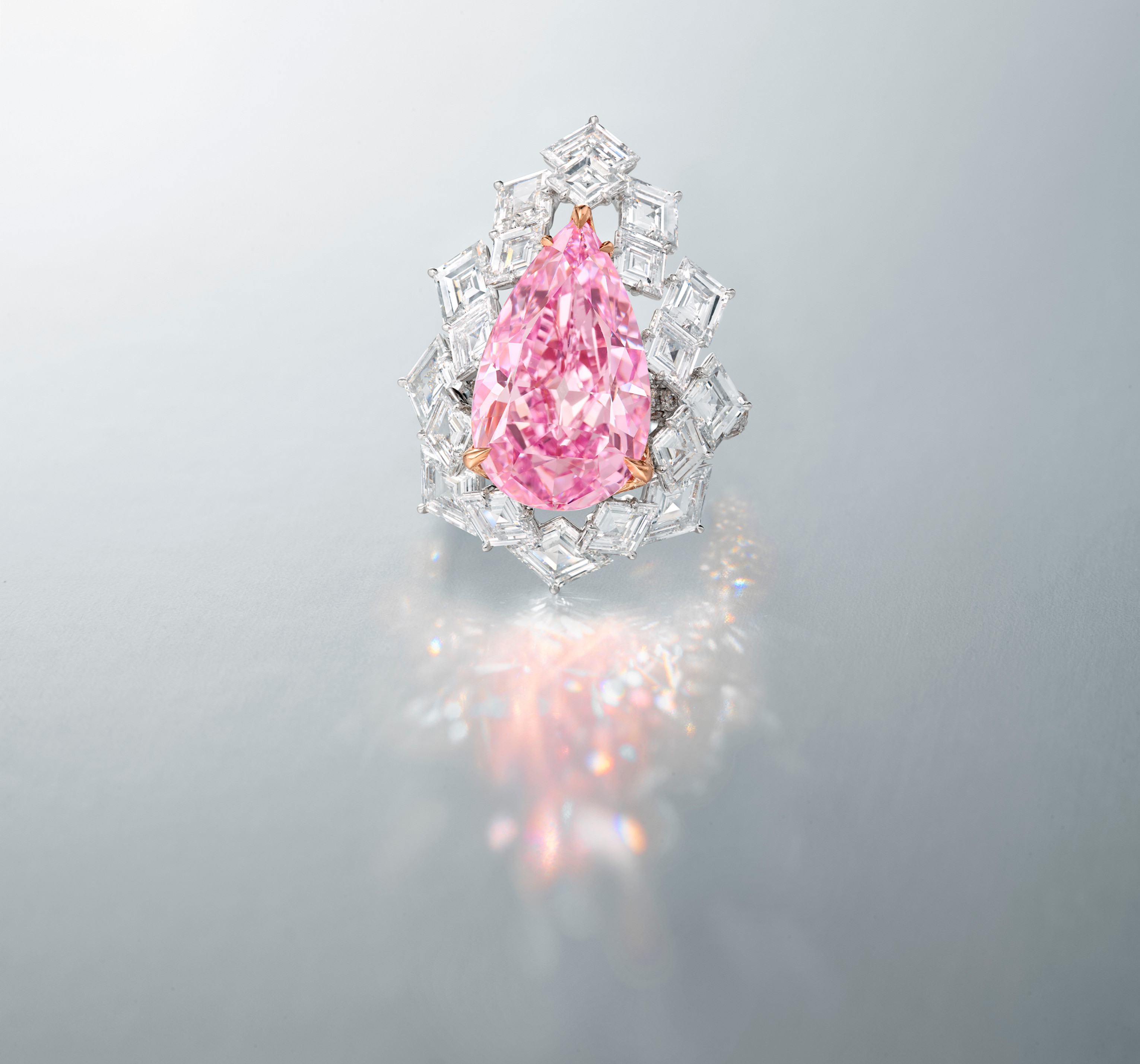 8.41-carat, fancy vivid purple diamond. (Christie's)