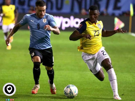 URUGUAY DERROTÓ A ECUADOR EN MONTEVIDEO