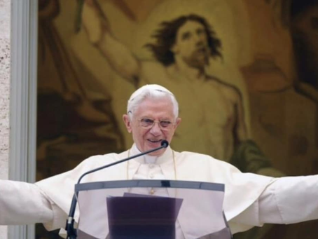 MUERE PAPA EMÉRITO BENEDICTO XVI