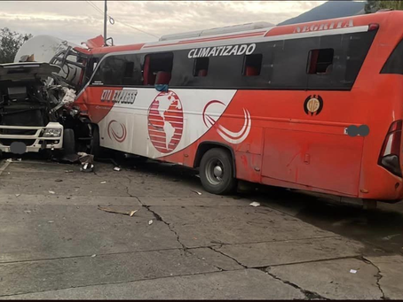 TRES PERSONAS FALLECIDAS Y DIEZ HERIDOS DEJA SINIESTRO DE TRÁNSITO EN PALLATANGA