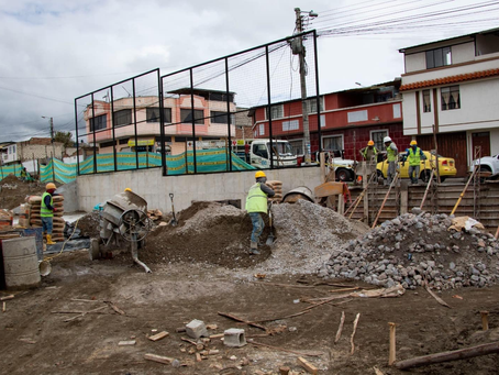 AVANZA CONSTRUCCIÓN DE NUEVA ÁREA RECREATIVA PARA EL BARRIO ORIENTAL