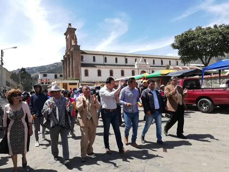 MUNICIPIO DE RIOBAMBA ENTREGA SISTEMA DE AGUA POTABLE EN PUNÍN